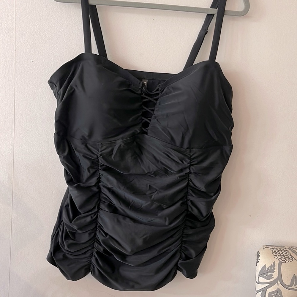 Torrid 3X Black Ruched Tankini